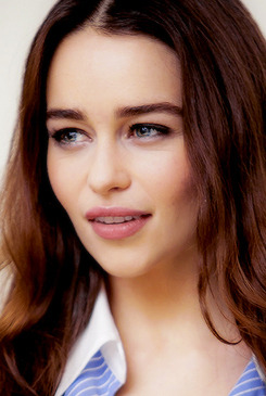  Emilia Clarke—Game of Thrones Season 3 Press Conference (March 18, 2013) 