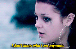 adoringskins:  ▬ Skins Blog ▬ 