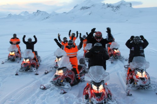 beyeveryday:   The Carters with family & friends in Iceland  Hands up, don’t shoot. 