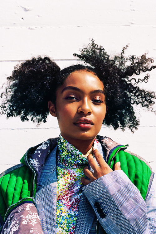 YARA SHAHIDIfor ELLE’s ‘Women In Hollywood’ (2018), ph. Alex Franco.