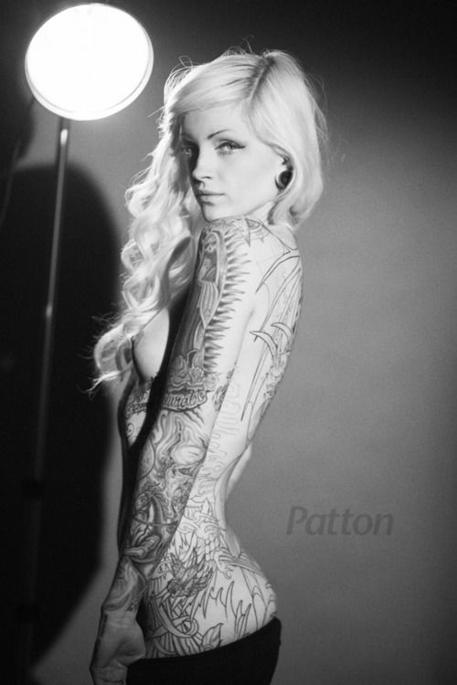 we-require-more-tatooed-girls:  More @ http://we-require-more-tatooed-girls.tumblr.com