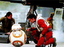 lukeskywalkers:  “You have to just look very closely, you have to watch it a few