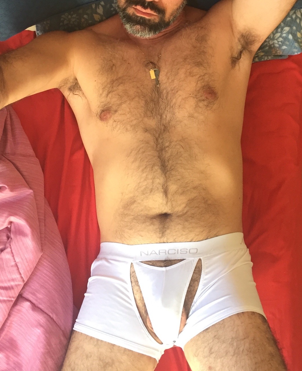 lolencio210:  Go to come back this sexy guy 😍❤️