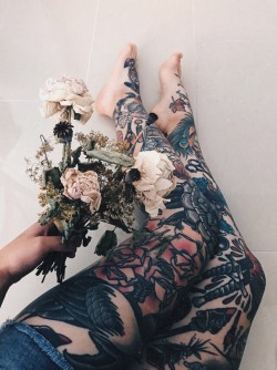 tattoosandswag:Tattoo blog