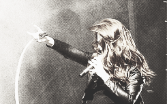 banishedillusions:  Epica at Sonisphere, France (x) 