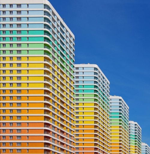 escapekit:The Colours of Istanbul Istanbul-based photographer Yener Torun has captured the colourful