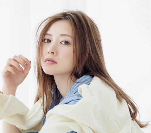 mai shiraishi