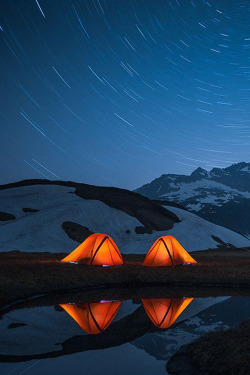 atraversso:  Tents under a million of stars