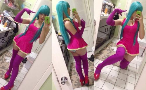 briansandstorm:ME!ME!ME! Cosplay  plz sthap…dont do this too me <3