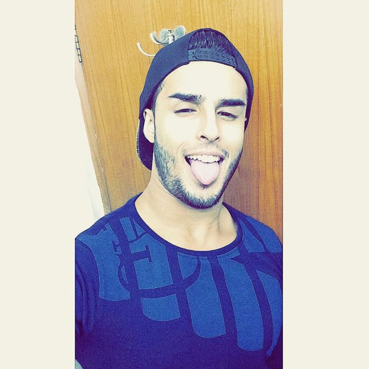 Hot arab dudes & slutty boys 
