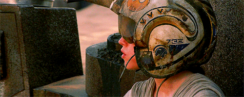 natashasromanova:Rey being cute with her helmet (✿◠‿◠)