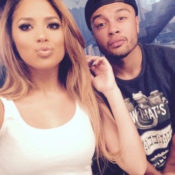 villegas-news:  @AlfredoFlores: On set directing this joint with @JASMINEVILLEGAS! I love you’re crazy 🎥