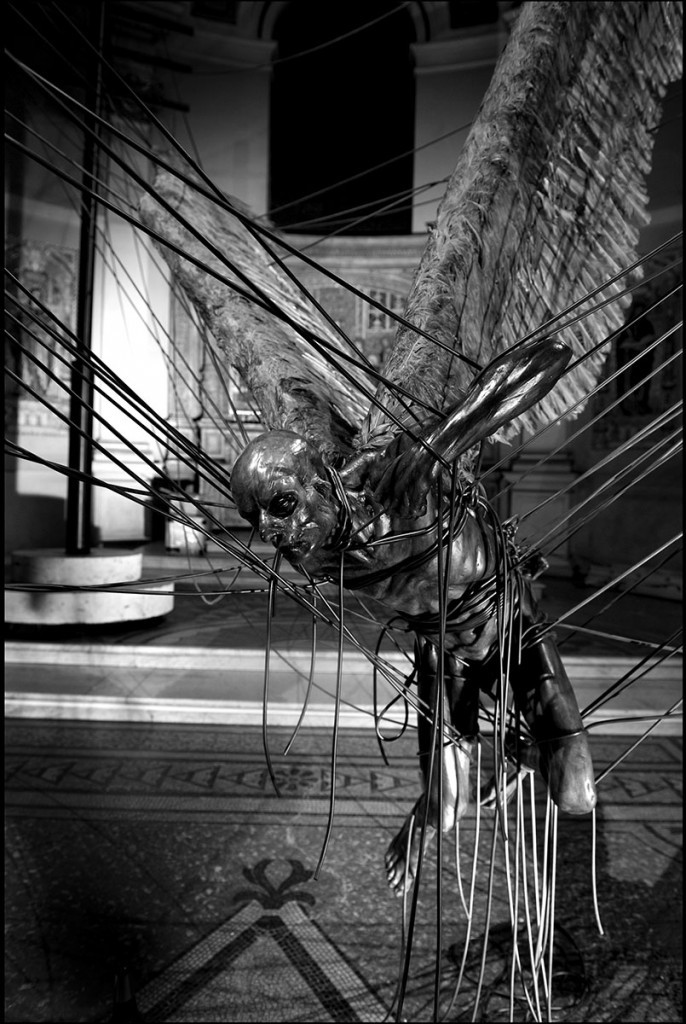 jjvladimir:  asylum-art:  Incredible provocative works from Paul Fryer sculpture