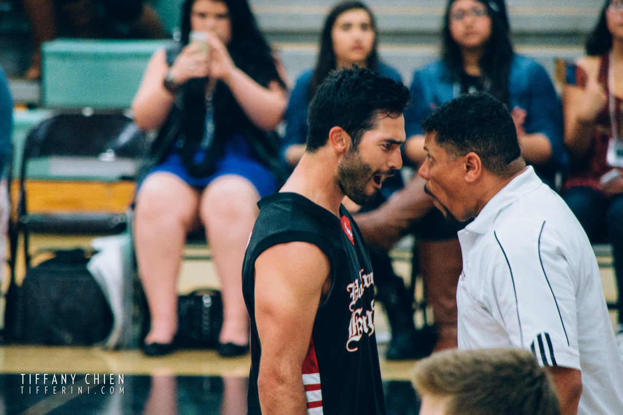 tifferini:  Tyler Hoechlin &amp; the coach fake yelling at each otherHollywood