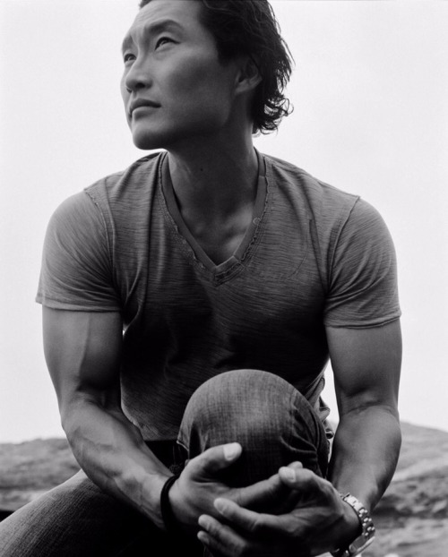 Porn Pics notsocommonmen:  Daniel Dae Kim❤️😍