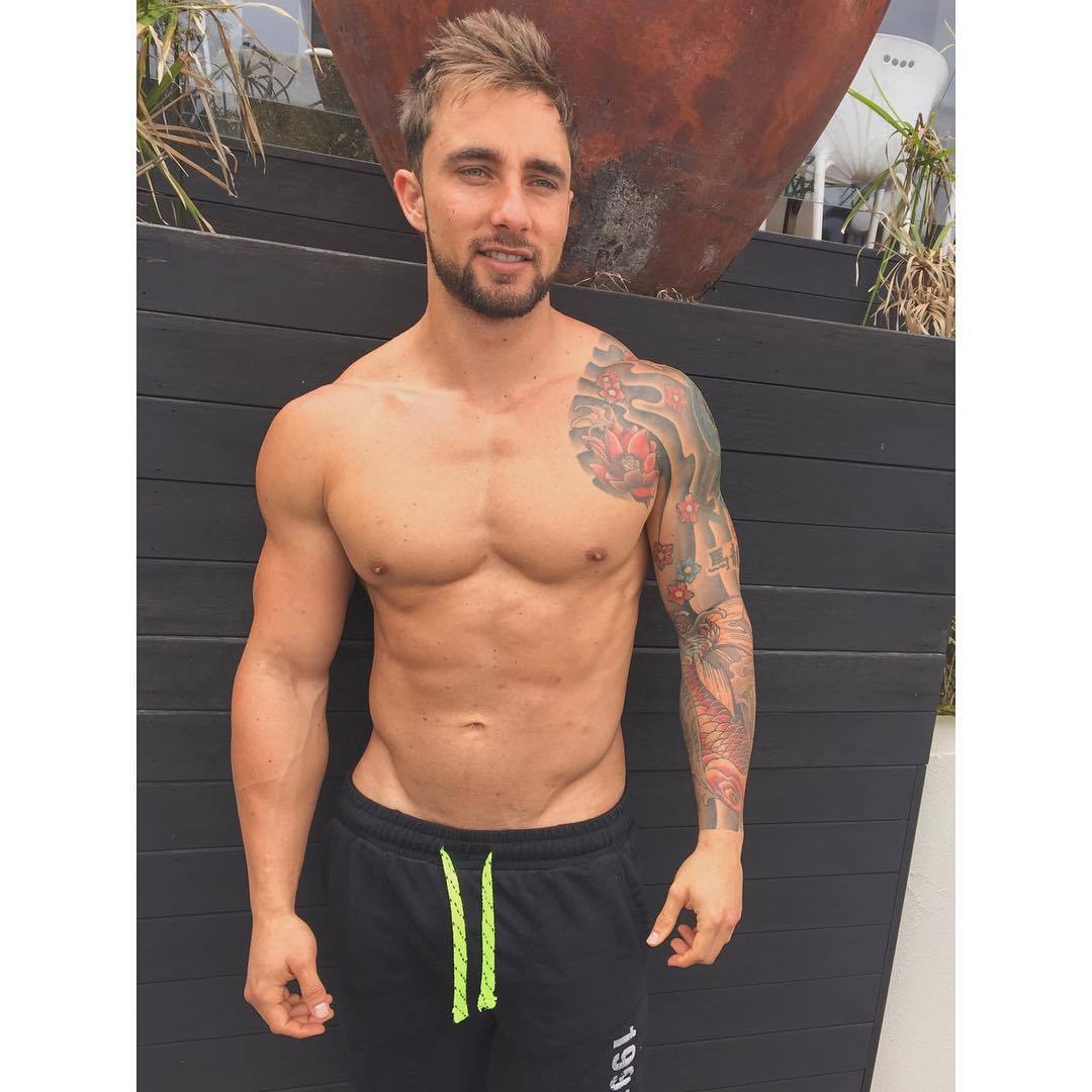 lumbrjax:  Instagram user @jacksonjohnsonfitness http://ift.tt/23eqlep