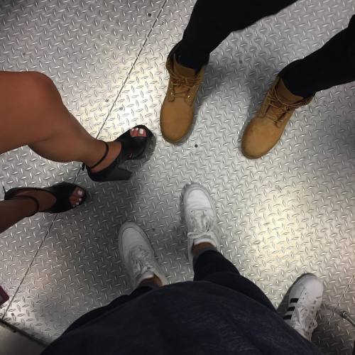 kaliforniakissing:  k a l i f o r n i a k i s s i n g