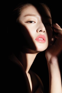 koreanmodel:  Choi A Ra by Lee Gun Ho for
