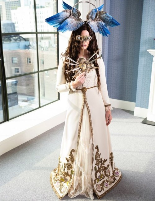 delreynews: Lana Del Rey attends the Heavenly Bodies: Fashion &amp; The Catholic Imagination Cos