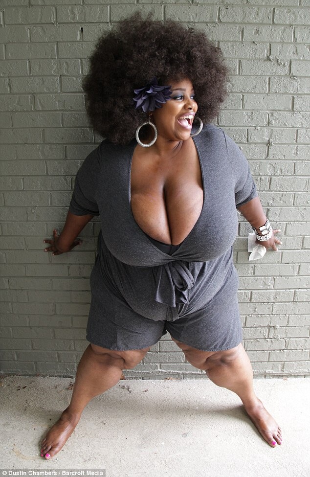 massiveebonynaturalbreasts:  Kristi loves massive bombs and curves