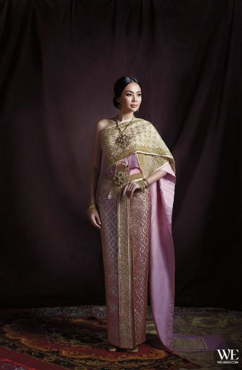 Thai clothing