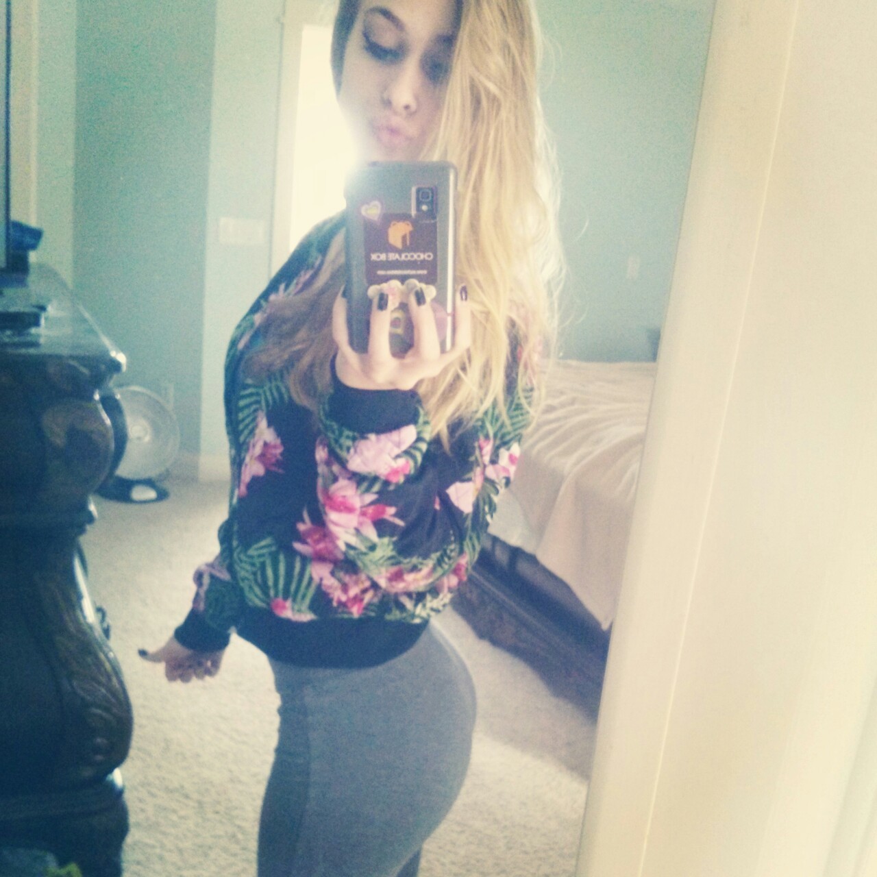 purrbunny:  Favorite jacket. Reminds me of kill bill for some reason hahah 