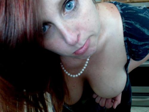 scarletsplace:  Put a smile on this face and spoil your princess! HELP me move to the next stage of my cam career http://amzn.com/w/NK4XE9MXAYRS Get rewarded with filthy but wonderful XXX videos and/or SnapChat!! Message me if you would like to discuss