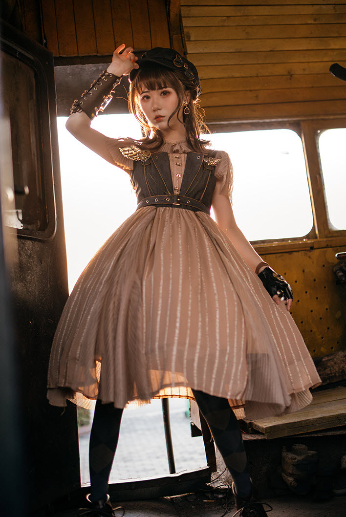 lolita-wardrobe:  New Release: Fantastic Wind 【-Harmonium-】 Series ◆ Shopping