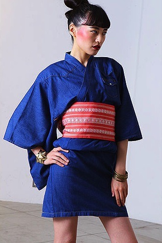 taishou-kun:  Tsukada Noujou 塚田農場 × Lee original collaboration denim mini