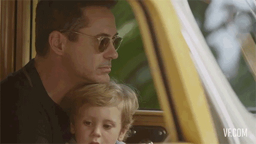 fishwrites:robertandlittled:Robert and Exton Downey Behind the Scenes for Vanity FairOH MY GOD Y’ALL
