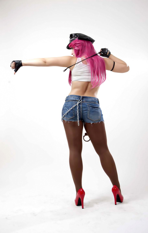 cosplaygirl:  Poison - TekkenXStreet Fighter porn pictures