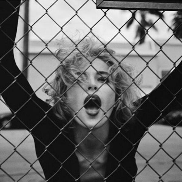 jadoresimone:  Sharon Stone 