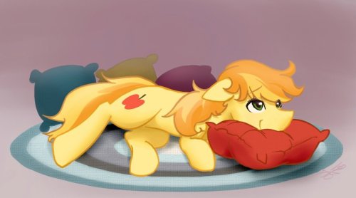 braeburn-corner:  a-braeburnlover:  Braeburn  Sleepy pone!  <3