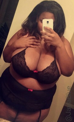 jaylablue:  “She can still be yummy with