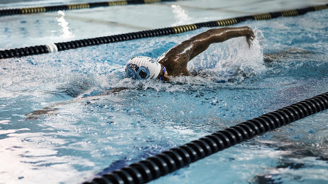 blackmanonyx:  Cullen Jones:  Olympic Swimmer 2 Olympics, 4 Medals, 1 World Record