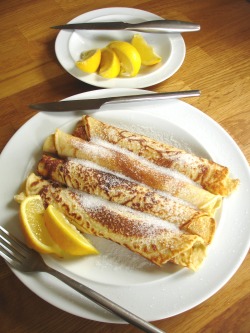 dduane:  Better Pancake Day pancake pictures.