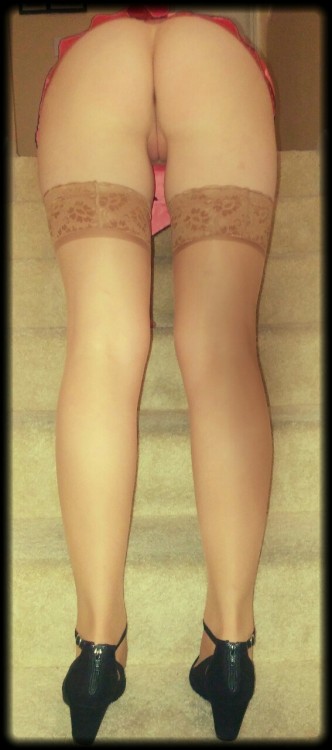 onlythebella: Love my new pink lingerie❤