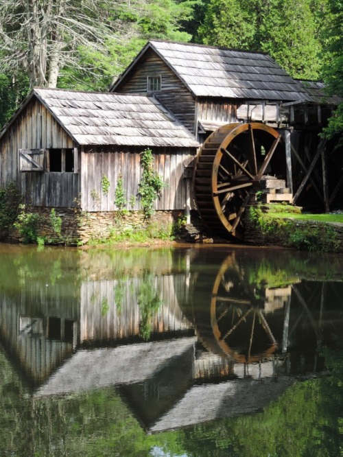 Mabry Mill, Blue Ridge Parkway, Meadows of Dan, Patrick County, 2014.I should learn to drive past Ma