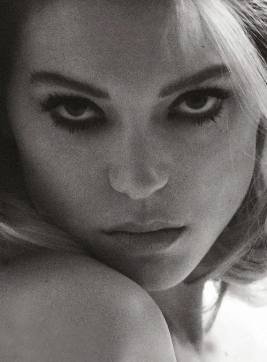 tamburina:  Léa Seydoux by David Sims for Vogue Paris, April 2015