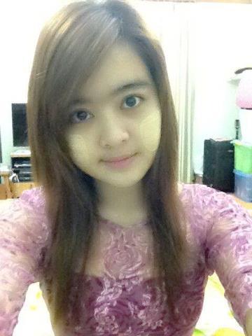 myanmarmodelgirls:  May Thet Khine Cute Selection Photos