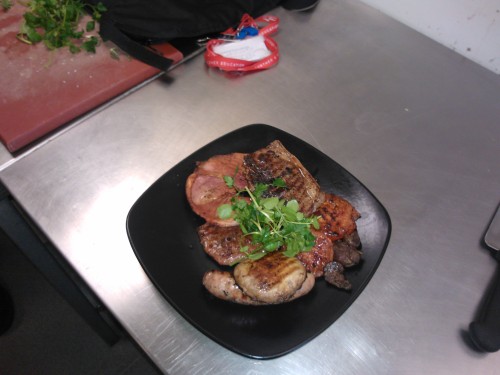 smilingbrightlyme:  Food made by me for my Lvl1 Diploma in professional catering!!  