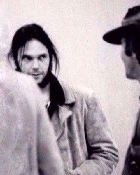 #neilyoung #billytalbot #backstage #1973 #tonightsthenight