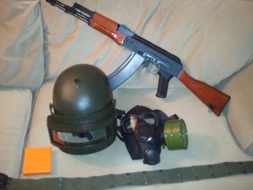 Metro 2033 cosplay slowly coming together.  rest of it is in the mail.  Soviet issue personal medkit