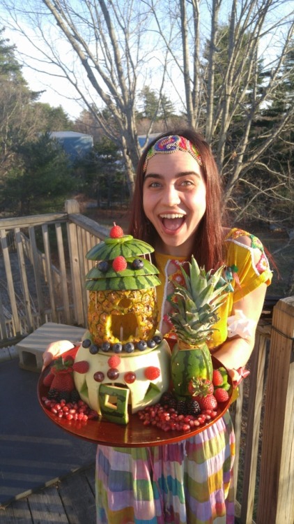 organichaos: I made this epic fruity fairy home and fruit salad for a friend’s birthday as a surpris