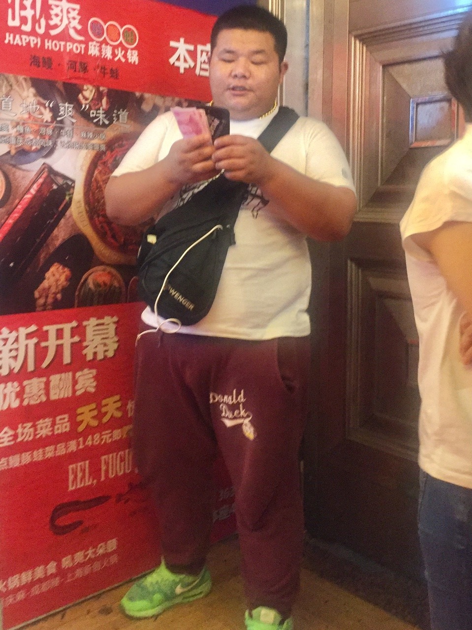 asainfattybtm:  sexy chub