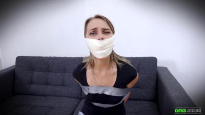 Sex bondagehedgehog:Chloe Toy - Babysitter In pictures