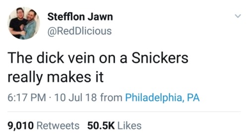 chunkyheels:I am YELLING  I don’t eat snickers (I hate peanuts) but I like milky ways and they got that same dick vein that I now cannot unsee 