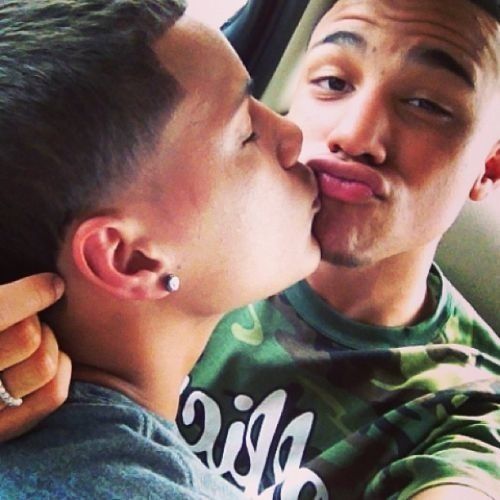 gayasinbeautiful:  