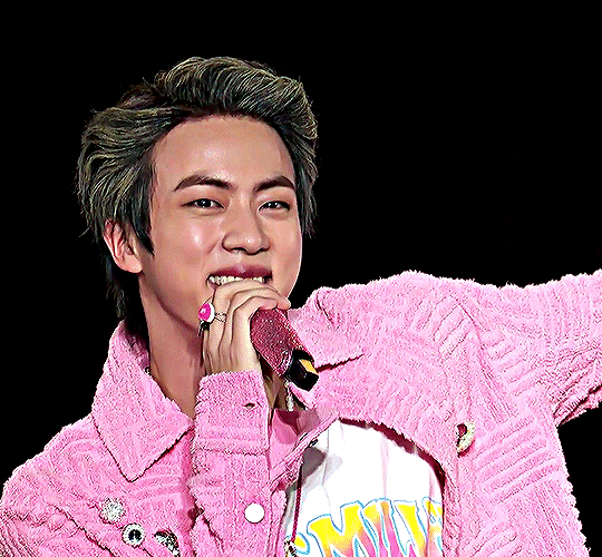 hey, baby! — JIN + PERMISSION TO DANCE ON STAGE LAS VEGAS D-4