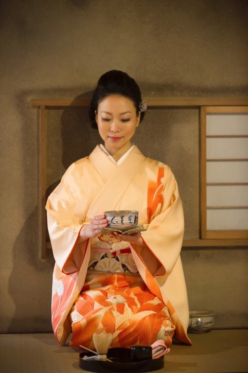 kimonojunko:Le temps de la cérémonie du thé. 茶道の時間。